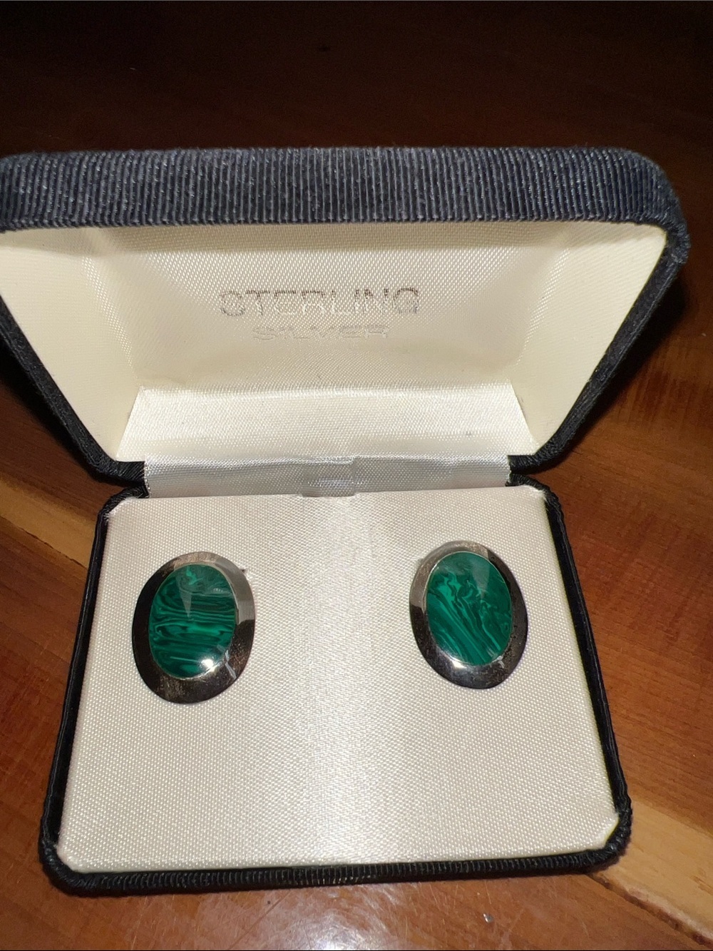 Vintage Southwestern Sterling Silver Malachite Clip-On Earrings Oval Artisan 925